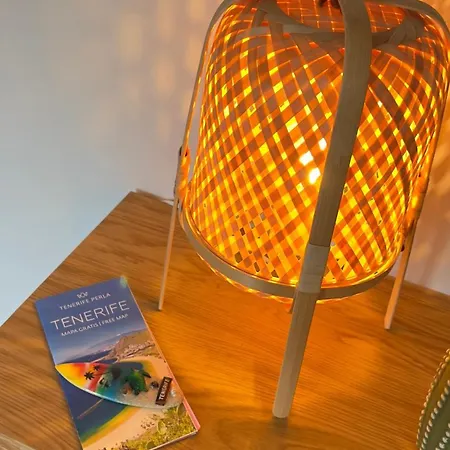 Alcamar Privada Con Areas De Sala, Cocina Y Bano Que Se Comparten Cerca Al Mar! Homestay