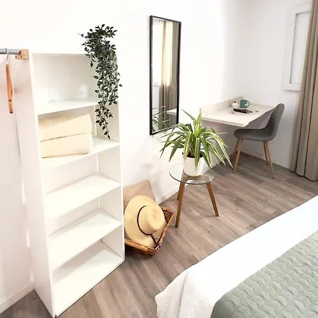 Homestay Alcamar Privada Con Areas De Sala, Cocina Y Bano Que Se Comparten Cerca Al Mar! Alcala (Tenerife)