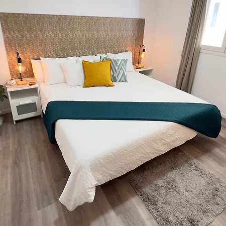 Alcamar Privada Con Areas De Sala, Cocina Y Bano Que Se Comparten Cerca Al Mar! Homestay Alcala (Tenerife)