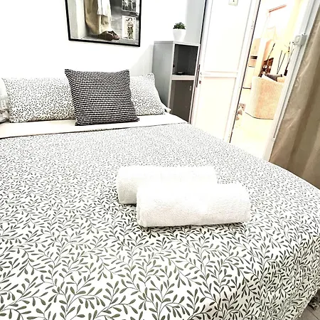 Alcamar Privada Con Areas De Sala, Cocina Y Bano Que Se Comparten Cerca Al Mar! Homestay
