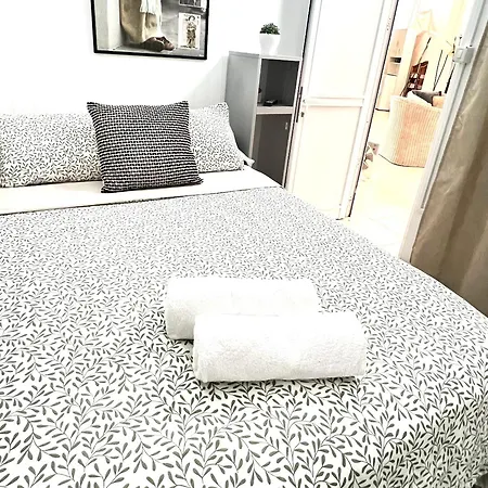 Alcamar Privada Con Areas De Sala, Cocina Y Bano Que Se Comparten Cerca Al Mar! Homestay *