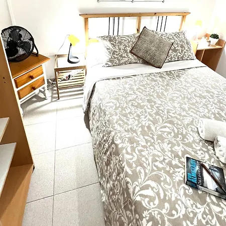 Alcamar Privada Con Areas De Sala, Cocina Y Bano Que Se Comparten Cerca Al Mar! Alcala (Tenerife)