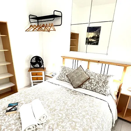 Alcamar Privada Con Areas De Sala, Cocina Y Bano Que Se Comparten Cerca Al Mar! Homestay